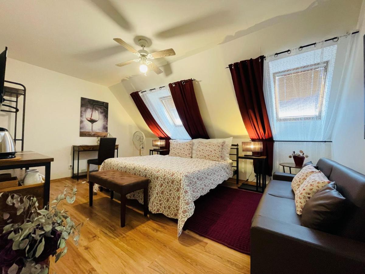 מיקולוב Hotel Marcincak*** מראה חיצוני תמונה